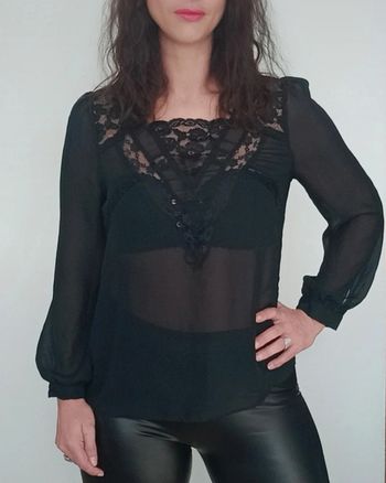 Blouse voile et dentelle sexychic Atmosphere taille 38