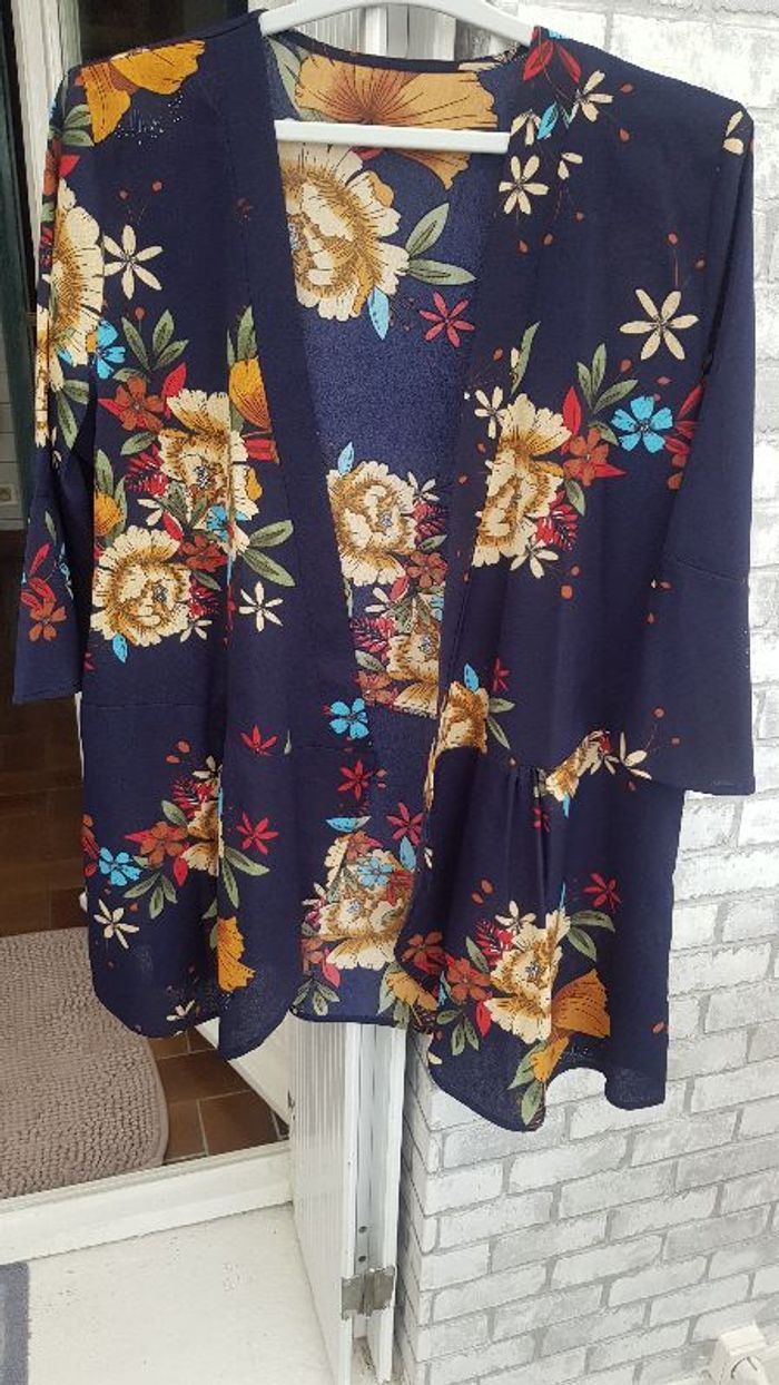 Kimono femme fleuri