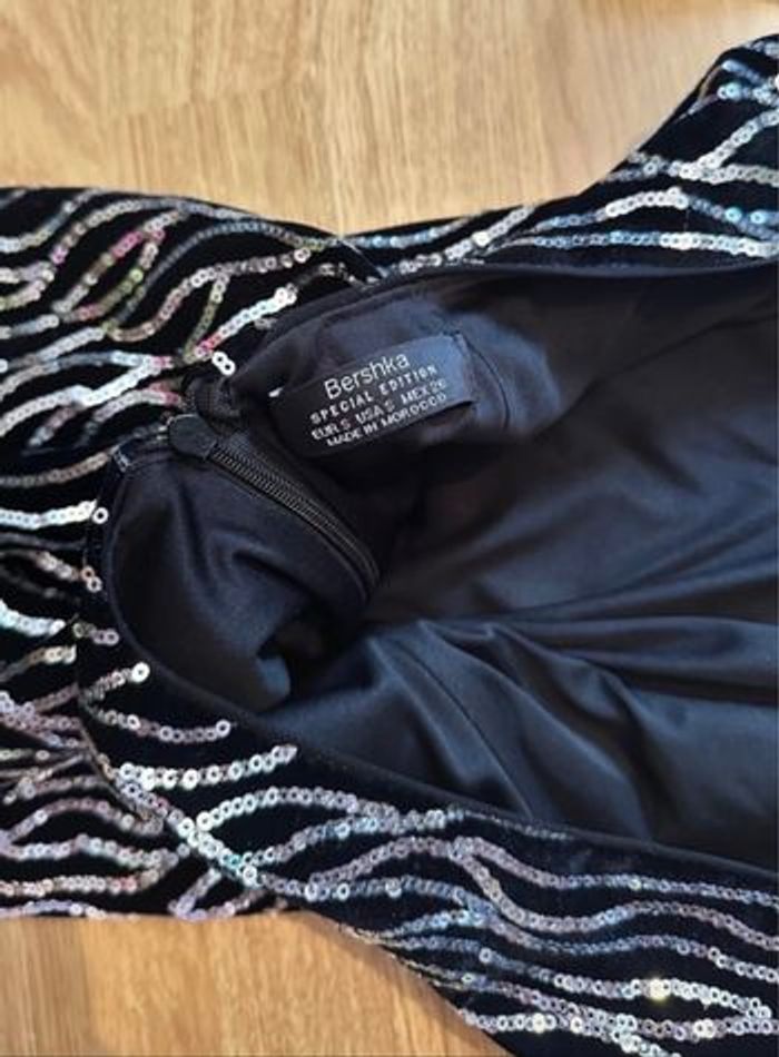 Robe de soirée Bershka taille S dos nus - photo numéro 6