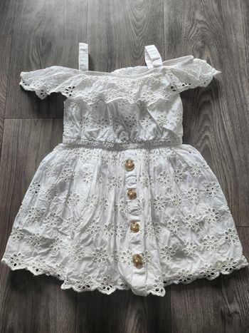 Robe dentelle