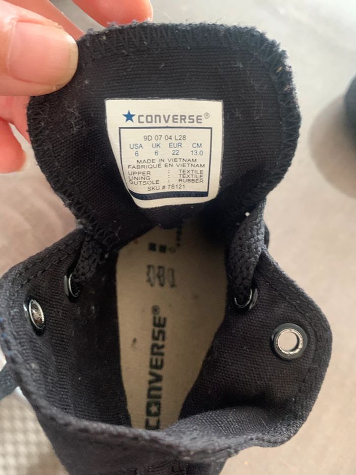 Baskets Converse Noir All Star en pointure 22 - photo numéro 9