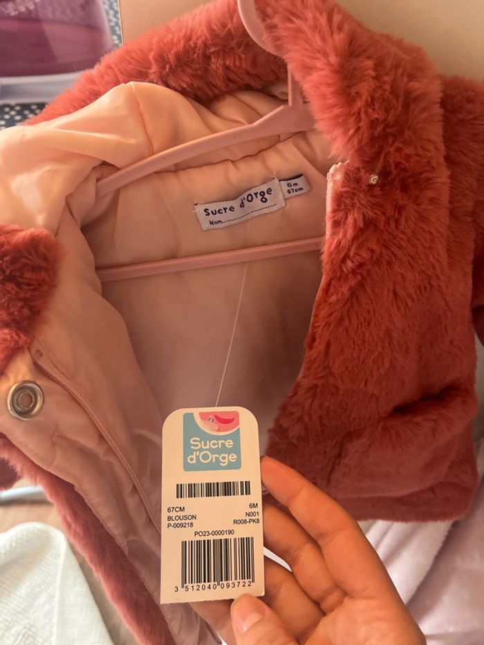 Manteau rose sucre d’orge neuf - photo numéro 2