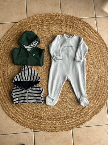 Lot pyjama petit bateau et 2 gilets garçon 