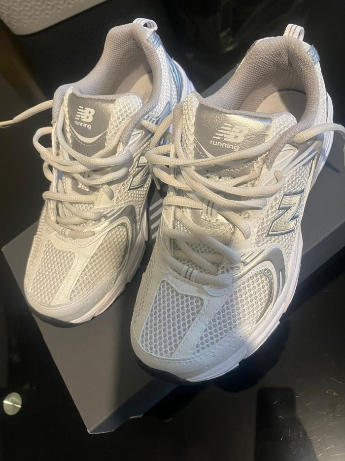 New balance 530 blanche et grise T38