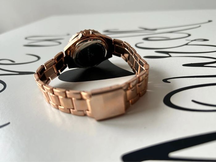Montre femme - photo numéro 3
