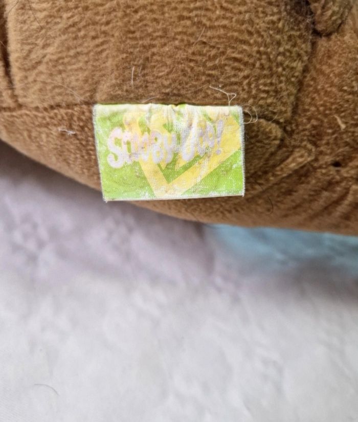 Grande peluche Scooby-Doo Hanna-Barbera Officielle 65cm - photo numéro 5