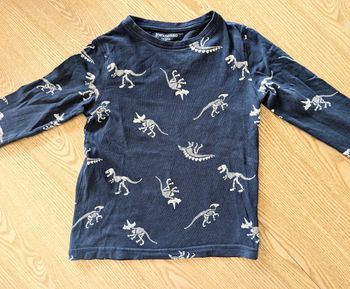 Tee shirt à manches longues 6 ans