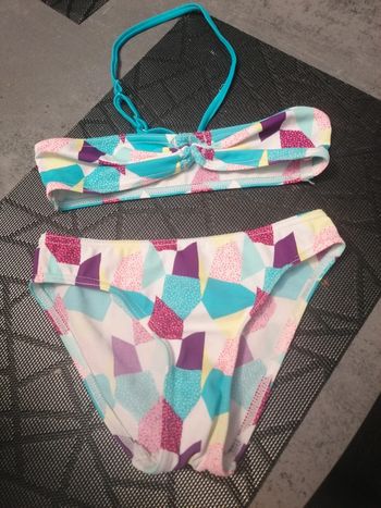 Maillot de bain 2pieces fille 8 ans Olaian tbe