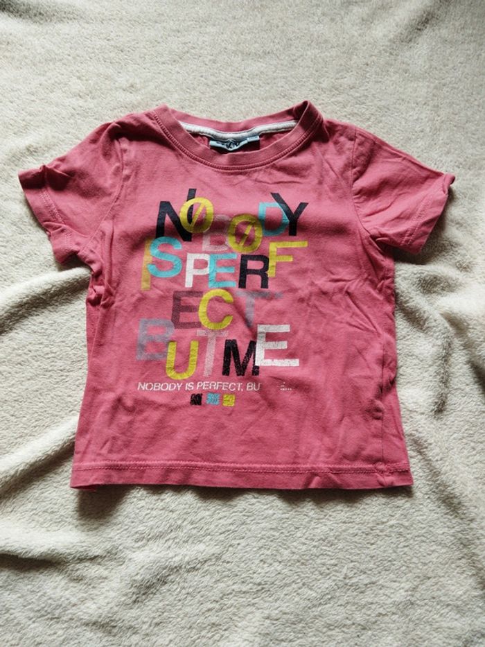 Lot de tee shirt - photo numéro 3