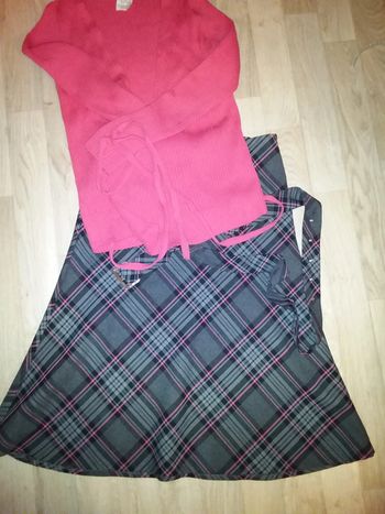 Ensemble jupe et gilet en excellent état