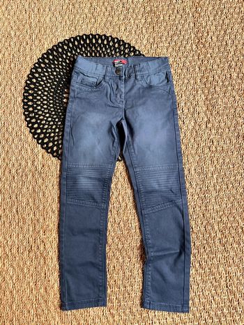 Jean bleu style motard