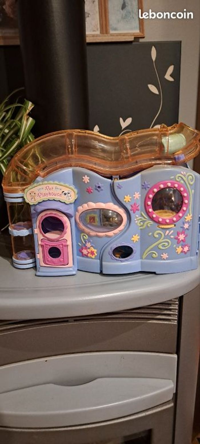 Thé little petshop little pet playhouse