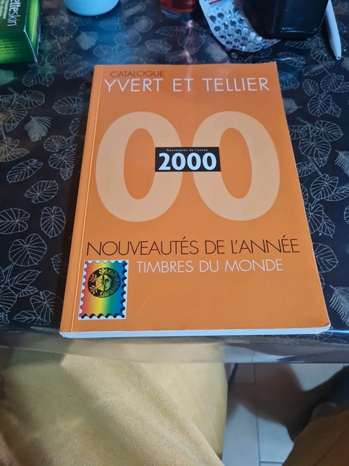 Yvert et tellier 2000
