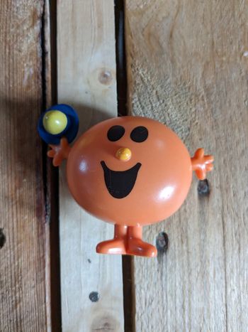 Monsieur madame figurine  monsieur joyeux