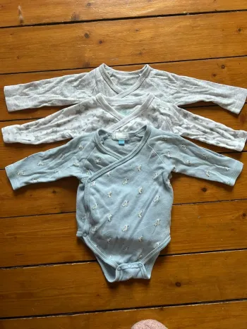 Lot body 3 mois