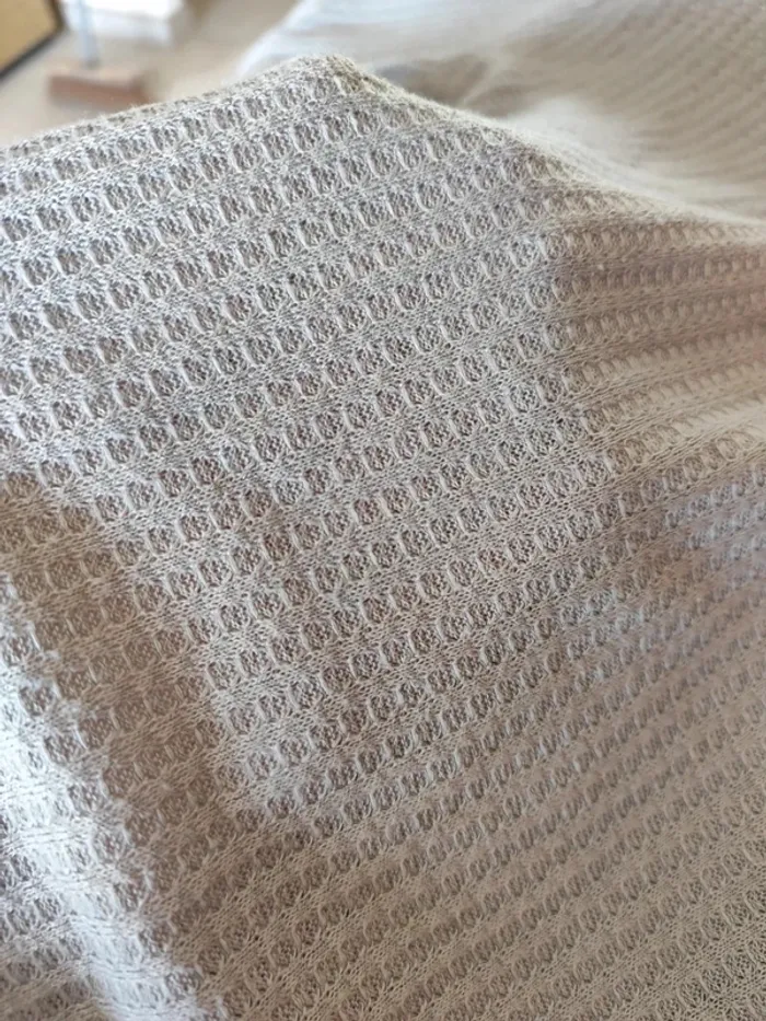 Pull très léger d'été - photo numéro 3