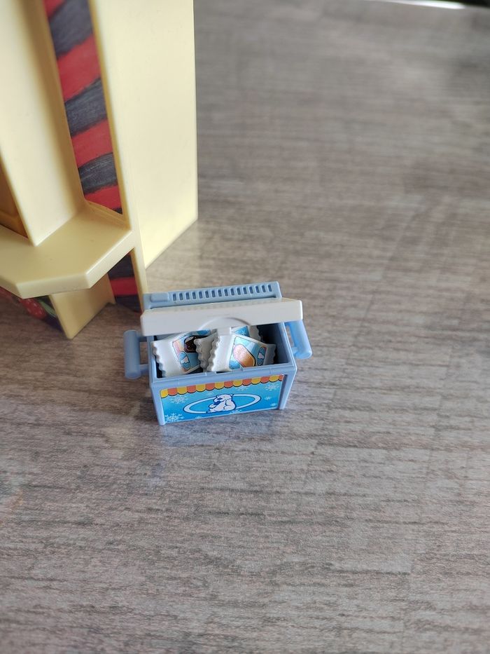 Stand de friandises playmobil en très bon état - photo numéro 4
