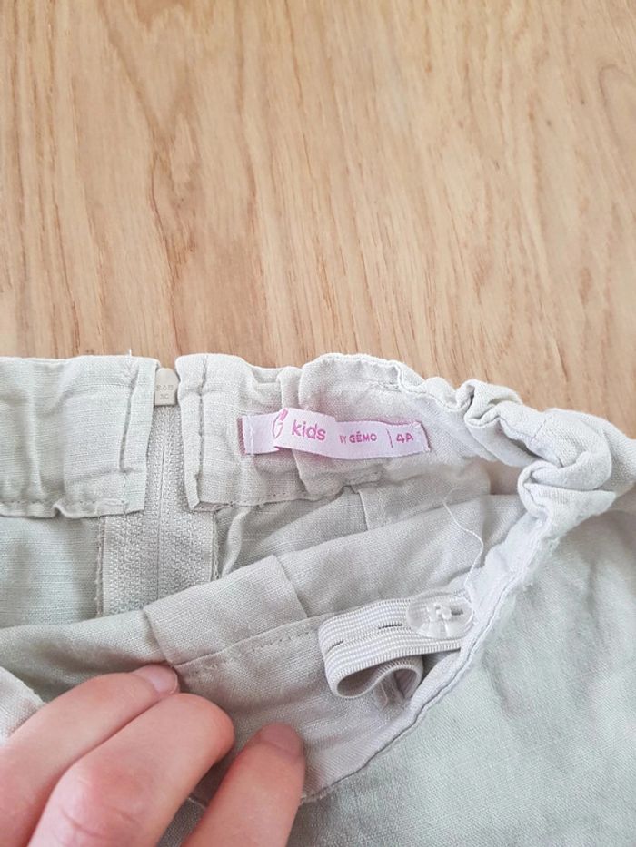 Jupe beige reflet doré taille 4 ans très bon état - photo numéro 3