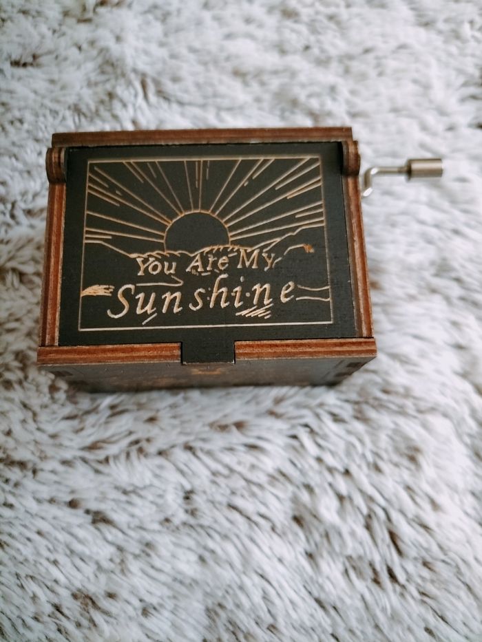 Petite boîte à musique - photo numéro 2