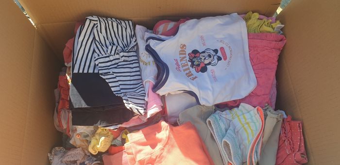 Lot vêtements fille 18mois