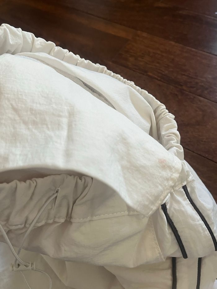 Pantalon parachute baggy danse blanc pull and bear taille XS - photo numéro 8