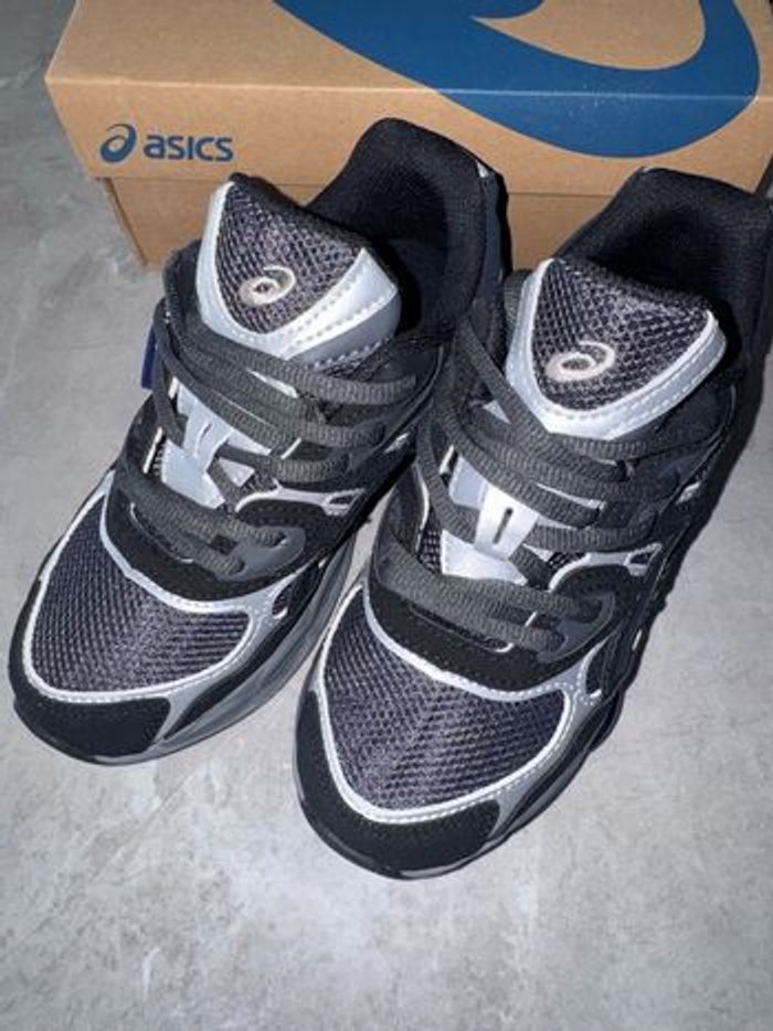 Asics gel nyc noir gris 31 - photo numéro 2