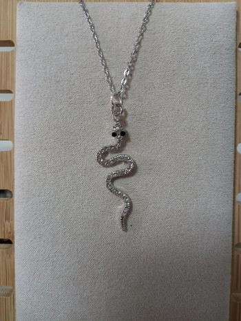 Collier serpent