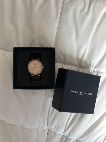 Montre femme Tommy Hilfilger acier rose - bon état + boîte