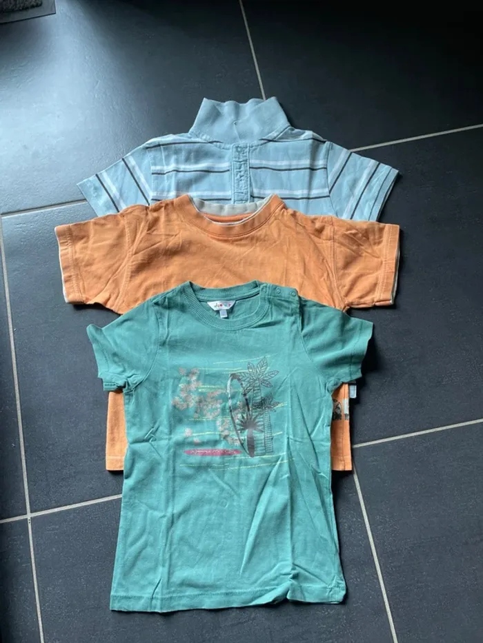 Lot 3 t shirts