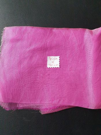 Tissu organza rose 40x70cm
