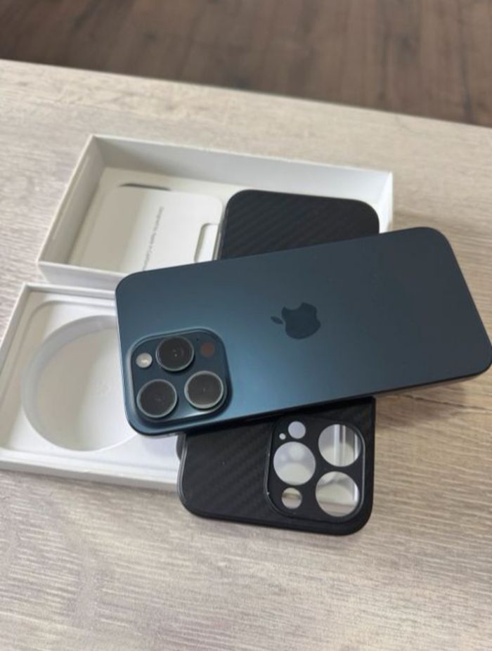 Iphone _15_pro_max - photo numéro 3