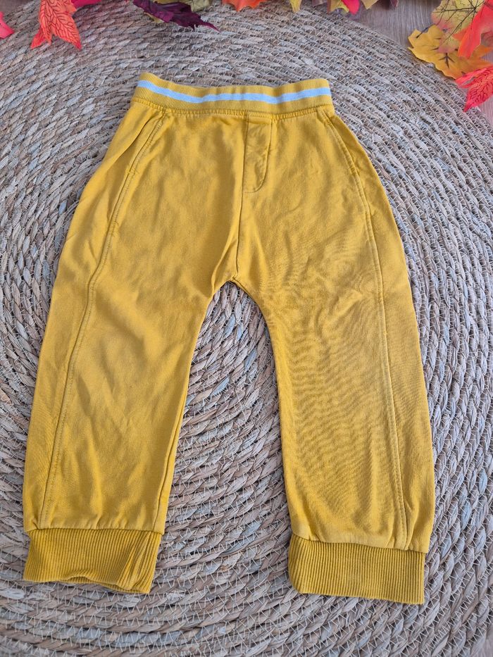2 pantalons de jogging 36 mois Kiabi - photo numéro 5