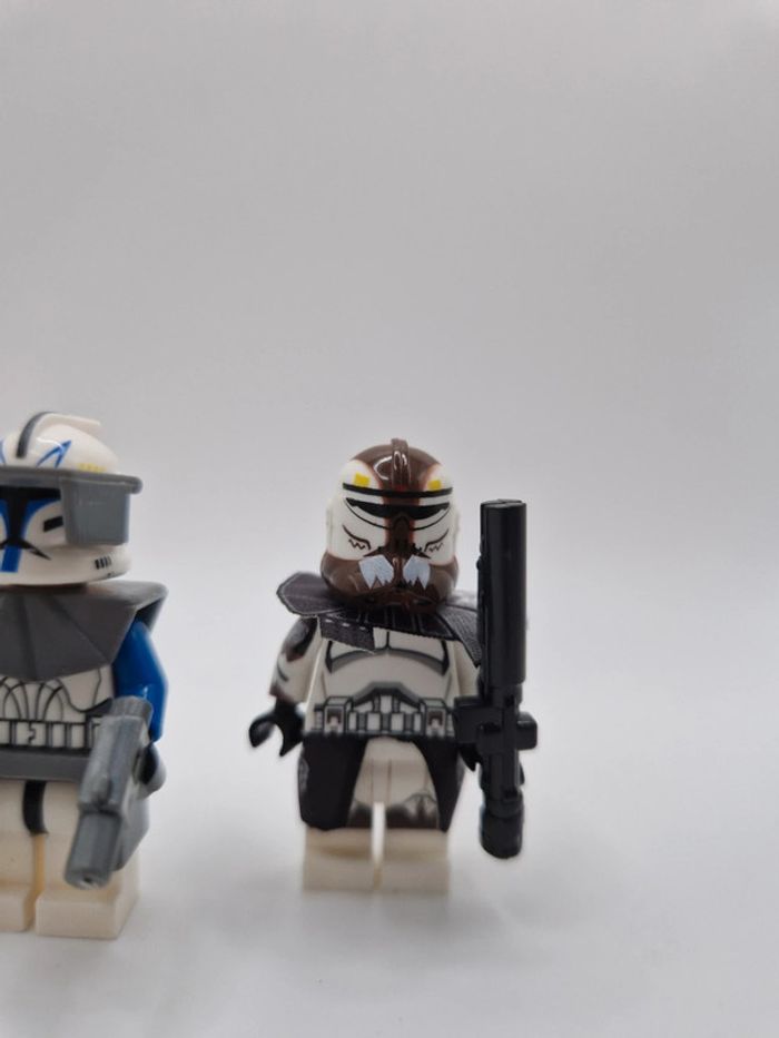 Figurines type lego Commandant clones Rex Cody et Wolffe star wars - photo numéro 4