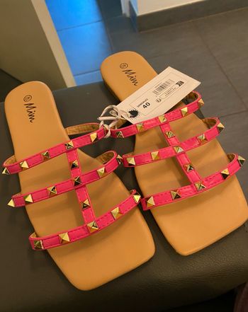 Sandales claquettes mim neuf pointure 40