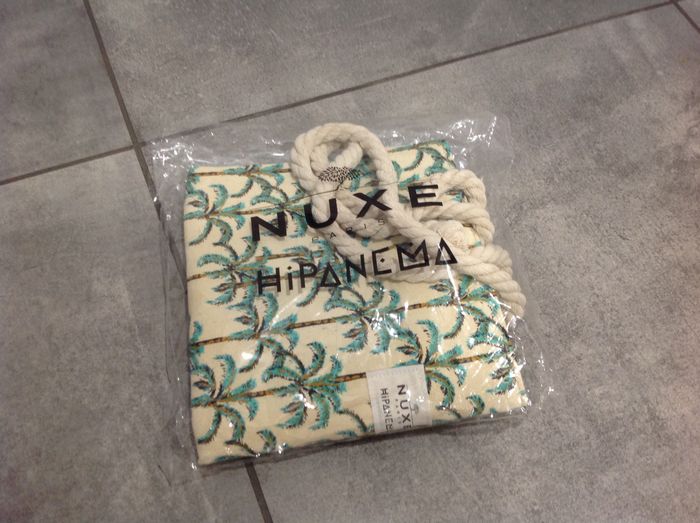 Sac d'été Nuxe et Hipanema motifs tropicaux - photo numéro 4