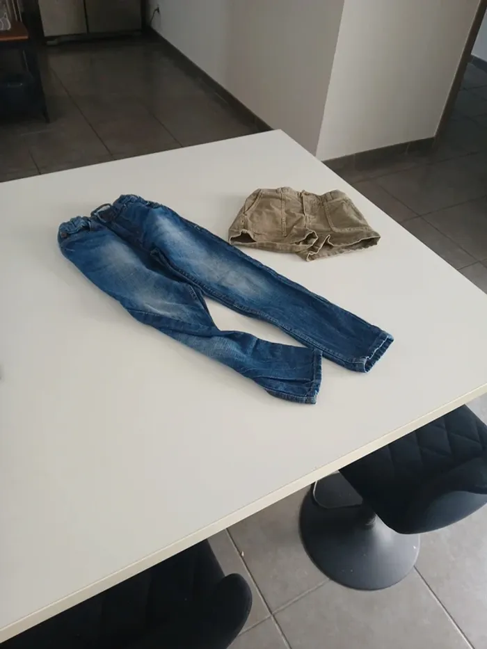Lot vêtements fille 7 ans