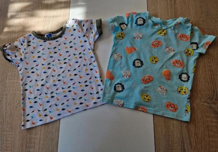 Lot de tee shirt 24 mois