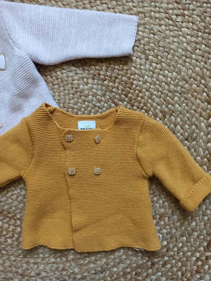Lot de 2 gilet taille 3 mois - photo numéro 5