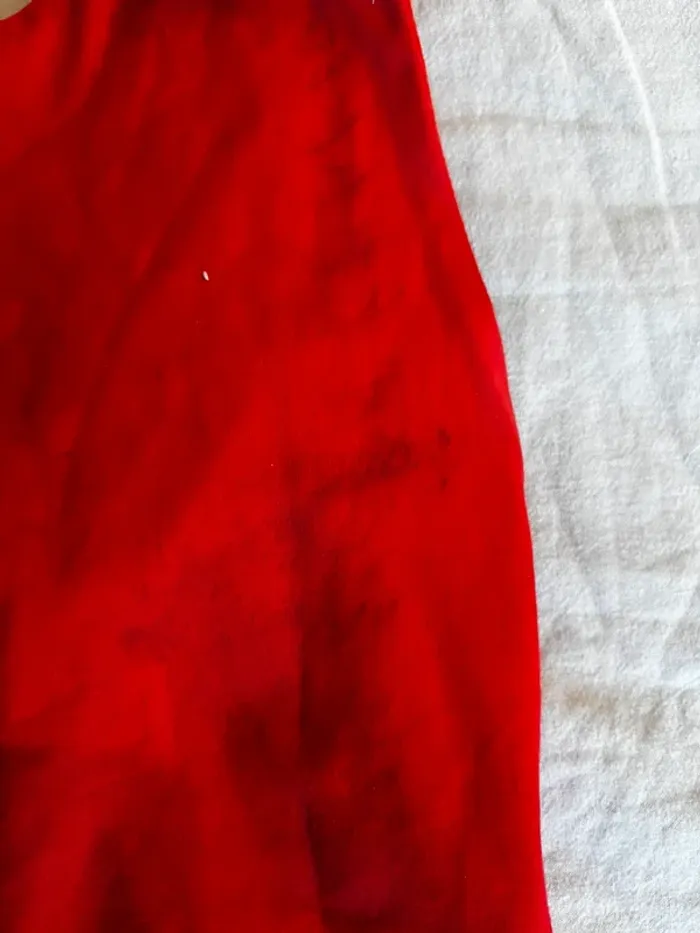 Lot tops courts ( sans le haut rouge) XS - photo numéro 3