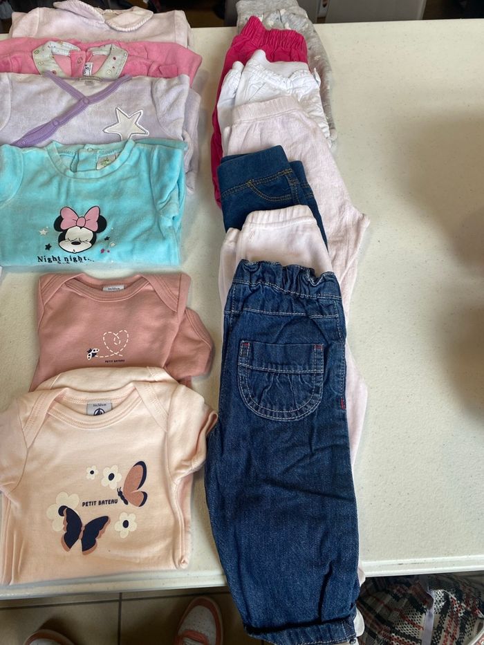 Lot de vêtement bébé fille - photo numéro 2
