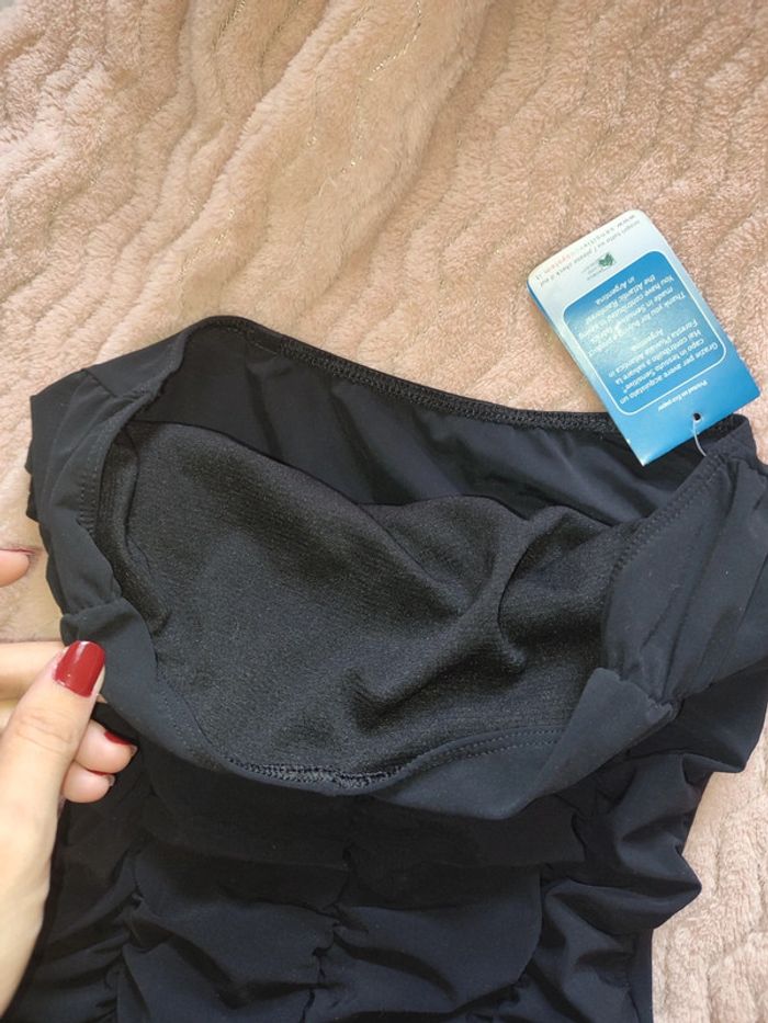 Maillot de bain une pièce - photo numéro 3