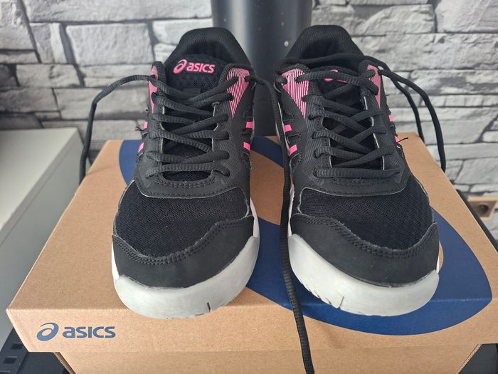 Basket fille/femme Asics comme neuves - photo numéro 5