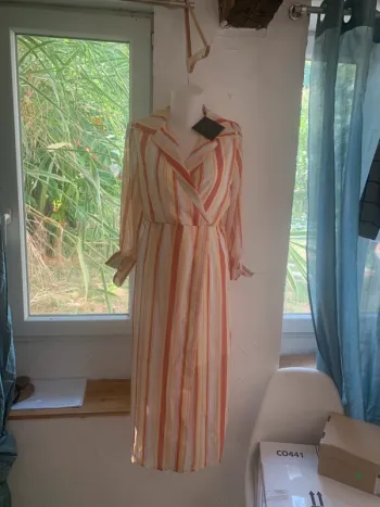 Robe Manoukian longue taille 36 neuve avec étiquette