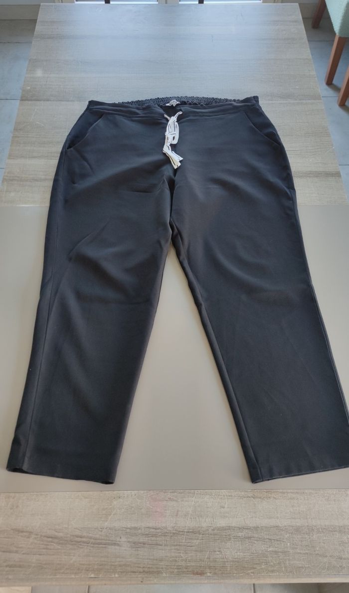 Pantalon noir U Collection T50 femme 🖤