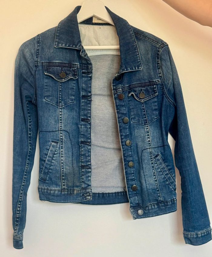 Veste en jean Naf Naf taille 34 - photo numéro 2