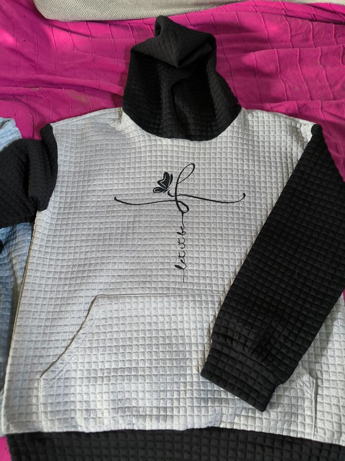 Lot 3 pulls - photo numéro 2