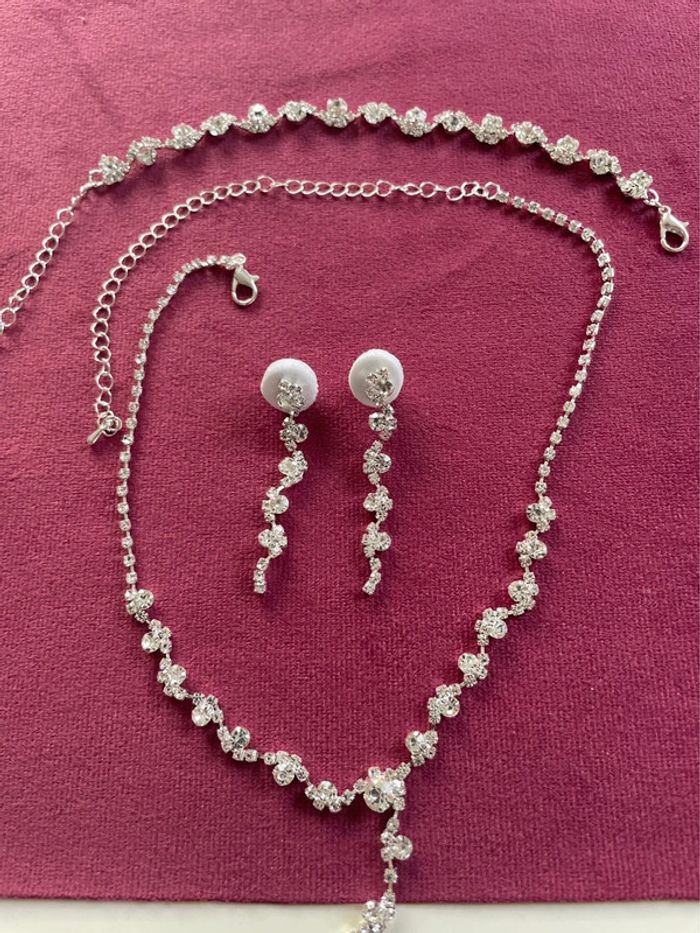 Ensemble trois pièces bijoux plaque argent strass collier bracelet bo neuf - photo numéro 5