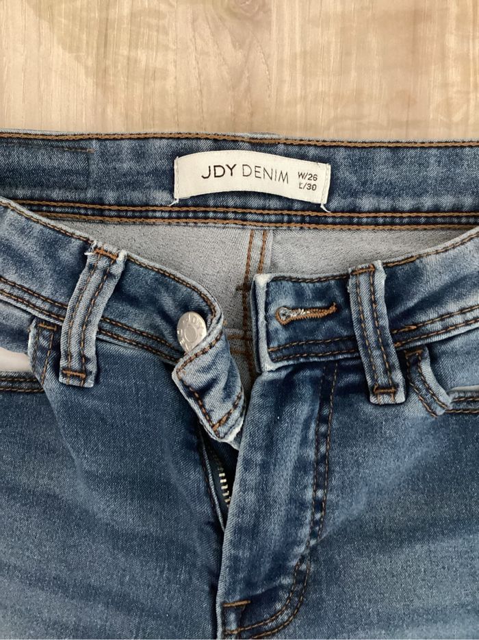Jeans - photo numéro 3