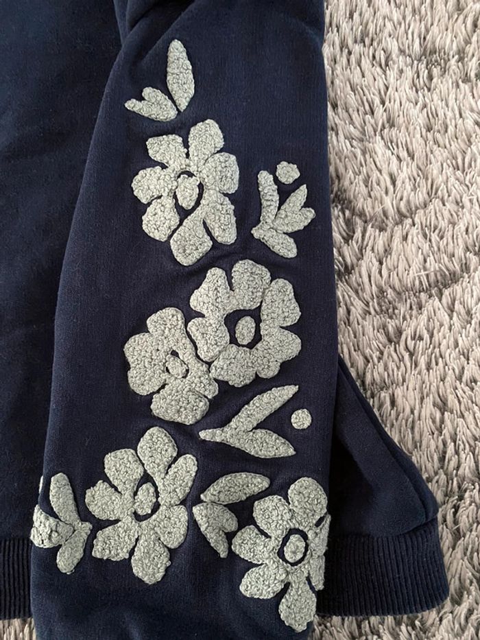 Pull bleu avec broderies Carrément Beau - taille 6 ans - photo numéro 7