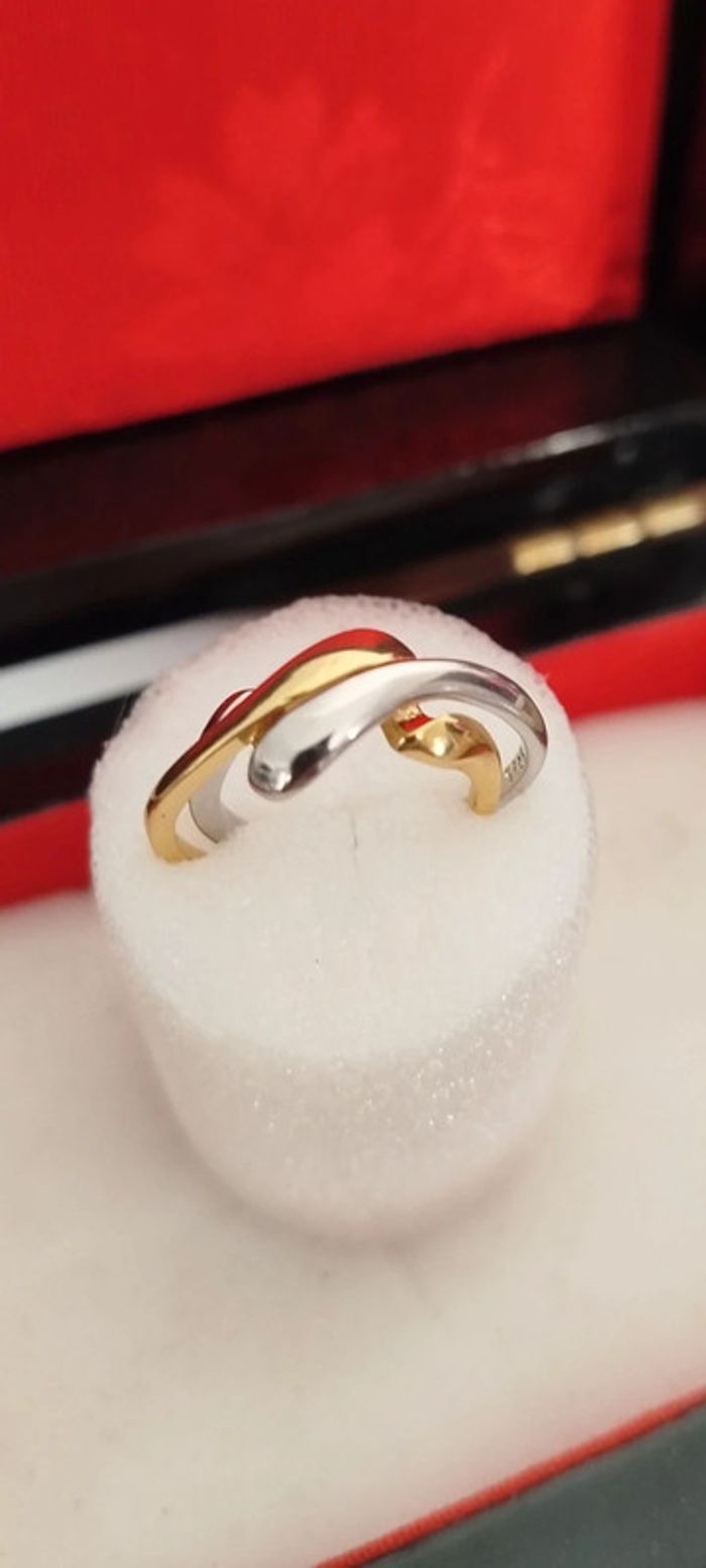Magnifique bague de Fiançailles - photo numéro 2